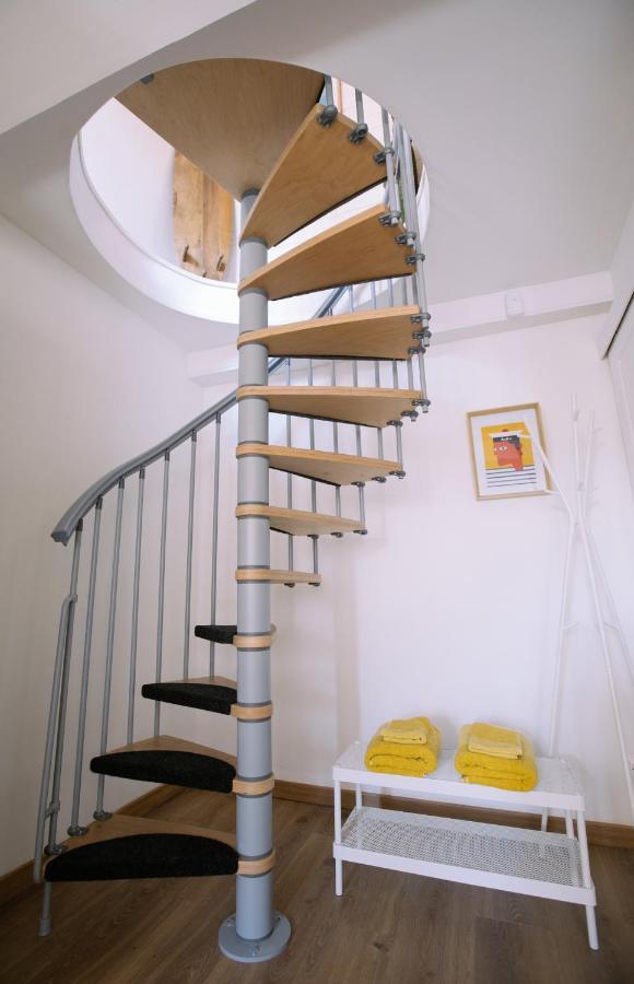 Duplex Avec Terrasse - Hyper-Centre De Toulon Apartment Exterior photo